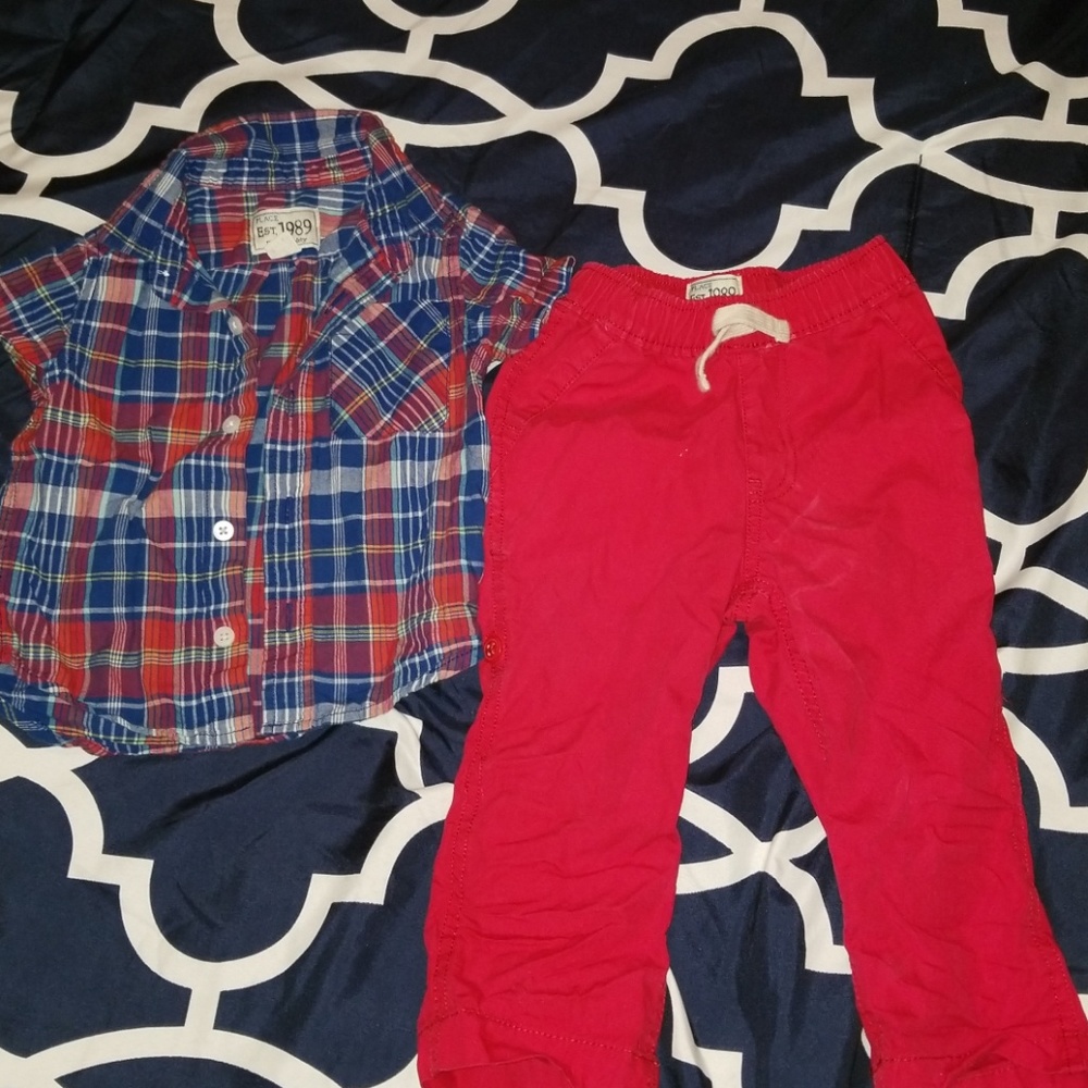 Boys 2 PC, Childrens Place 18-24 months set
